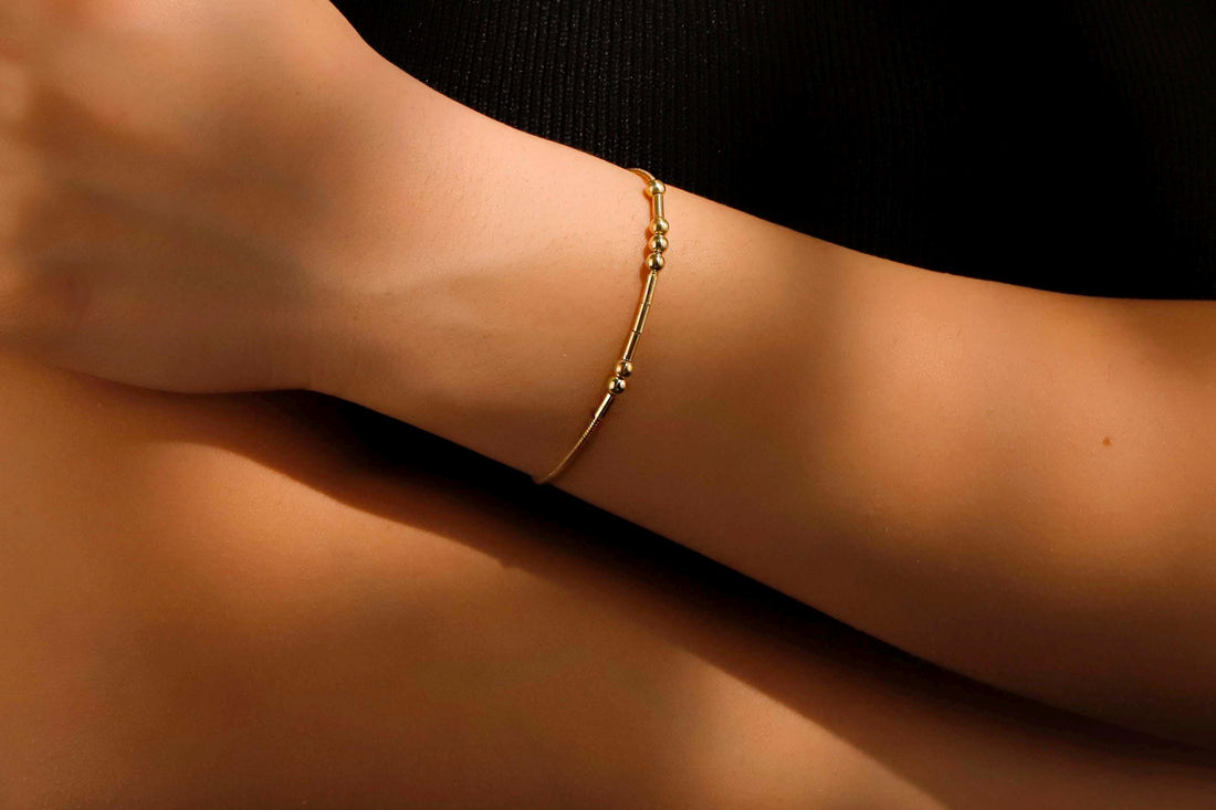 Morse Code Bracelet - Customizable Hidden Message Jewelry