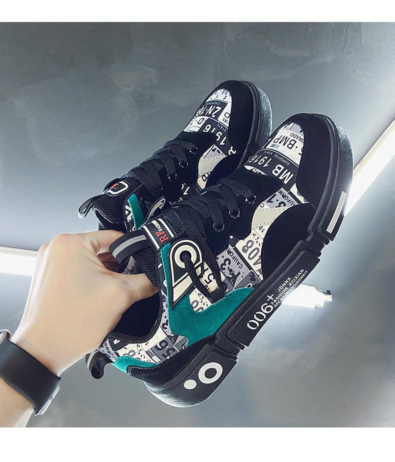 New Sports Mens Flats Sneakers Modern Design Man Running Shoes Mixed Colors Fashion Sports Black Popular Style Running Casual Walking Sneakers