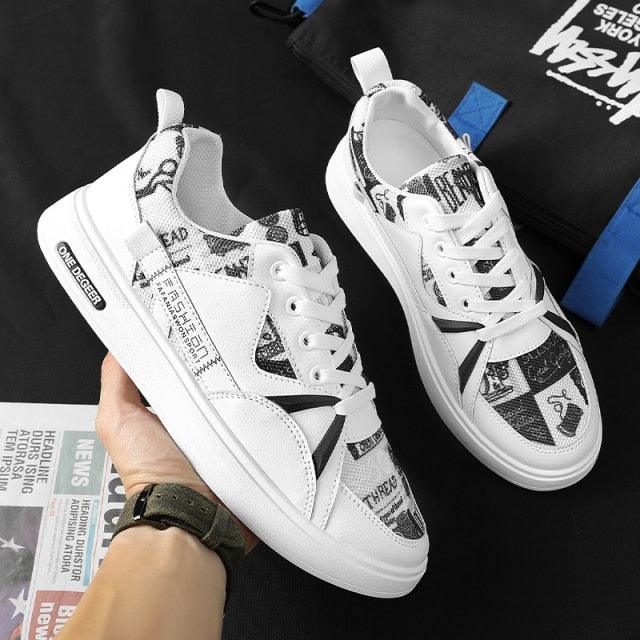New Sports Mens Flats Sneakers Modern Design Man Running Shoes Mixed Colors Fashion Sports Black Popular Style Running Casual Walking Sneakers