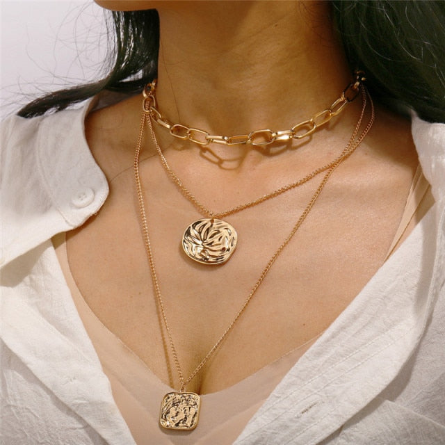 Women’s Layered Gold Chain Necklace Set