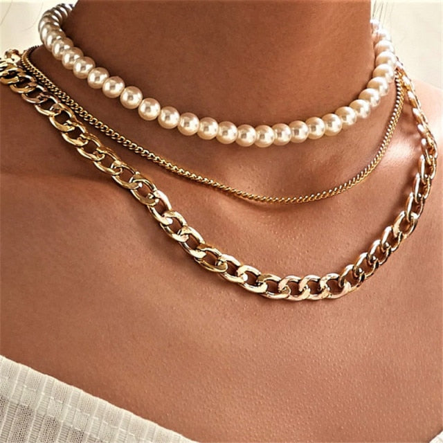Women’s Layered Gold Chain Necklace Set